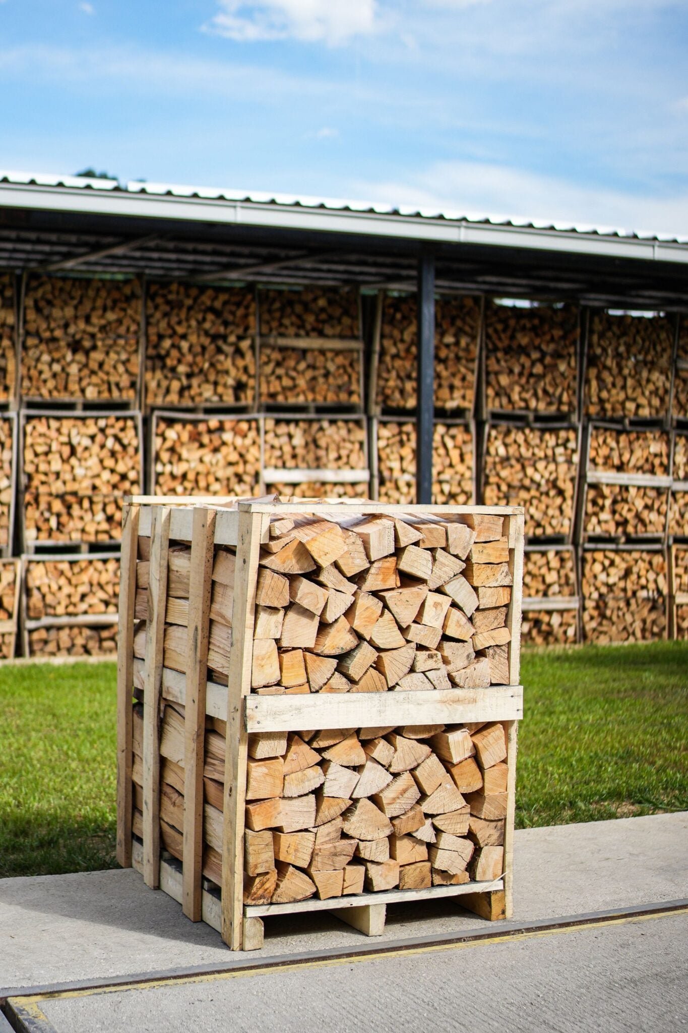Bois de chauffage en caisse — 0,88 m³ (environ 1 à 1,2 stère)